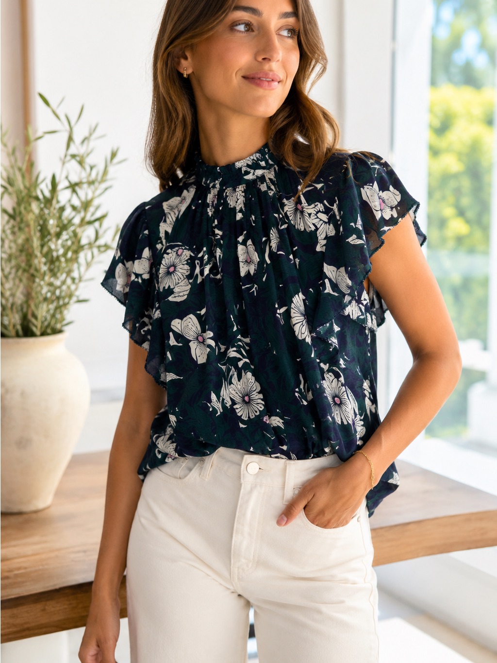 Trovata Green, White And Navy Silk Blend Blouse Smocked Flutter Sleeve Small Nwt